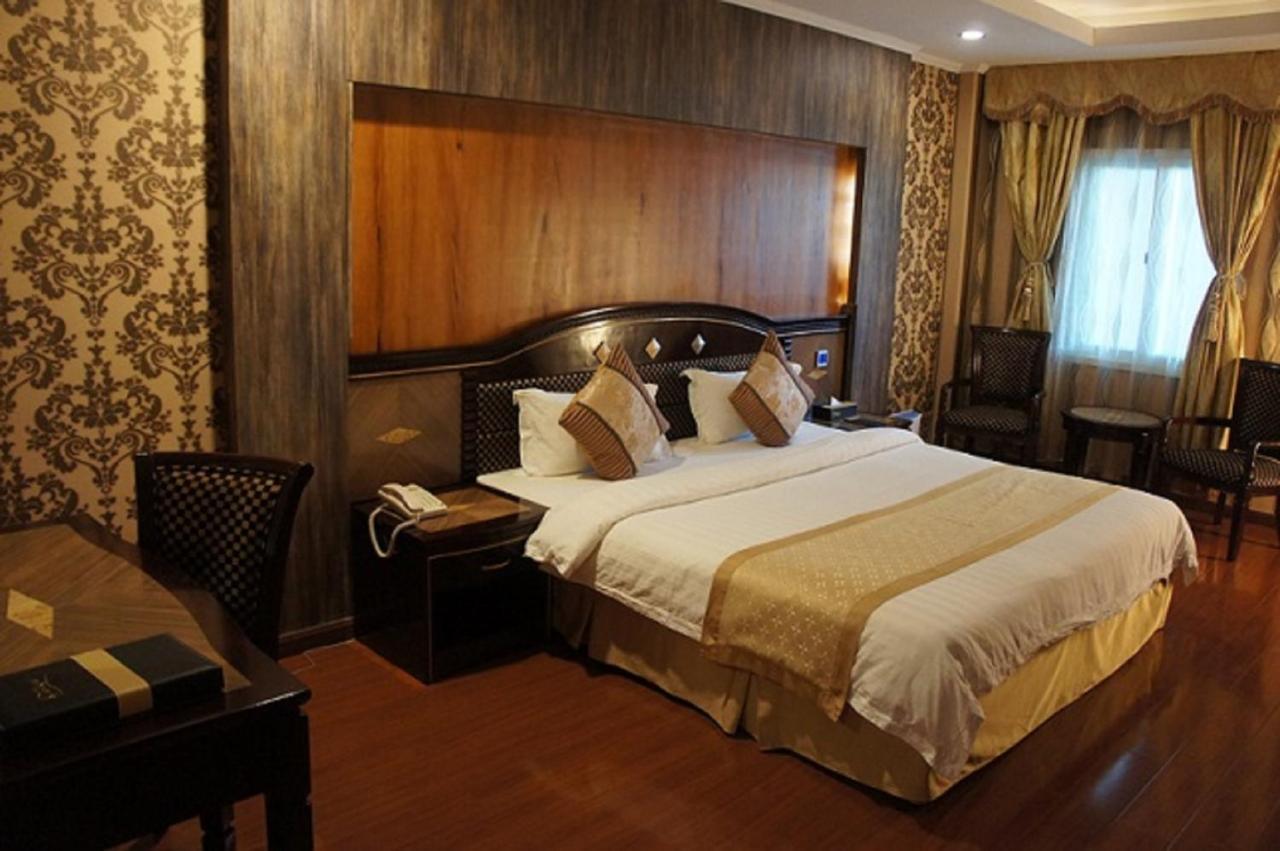 Interpark Hotel Olongapo Buitenkant foto