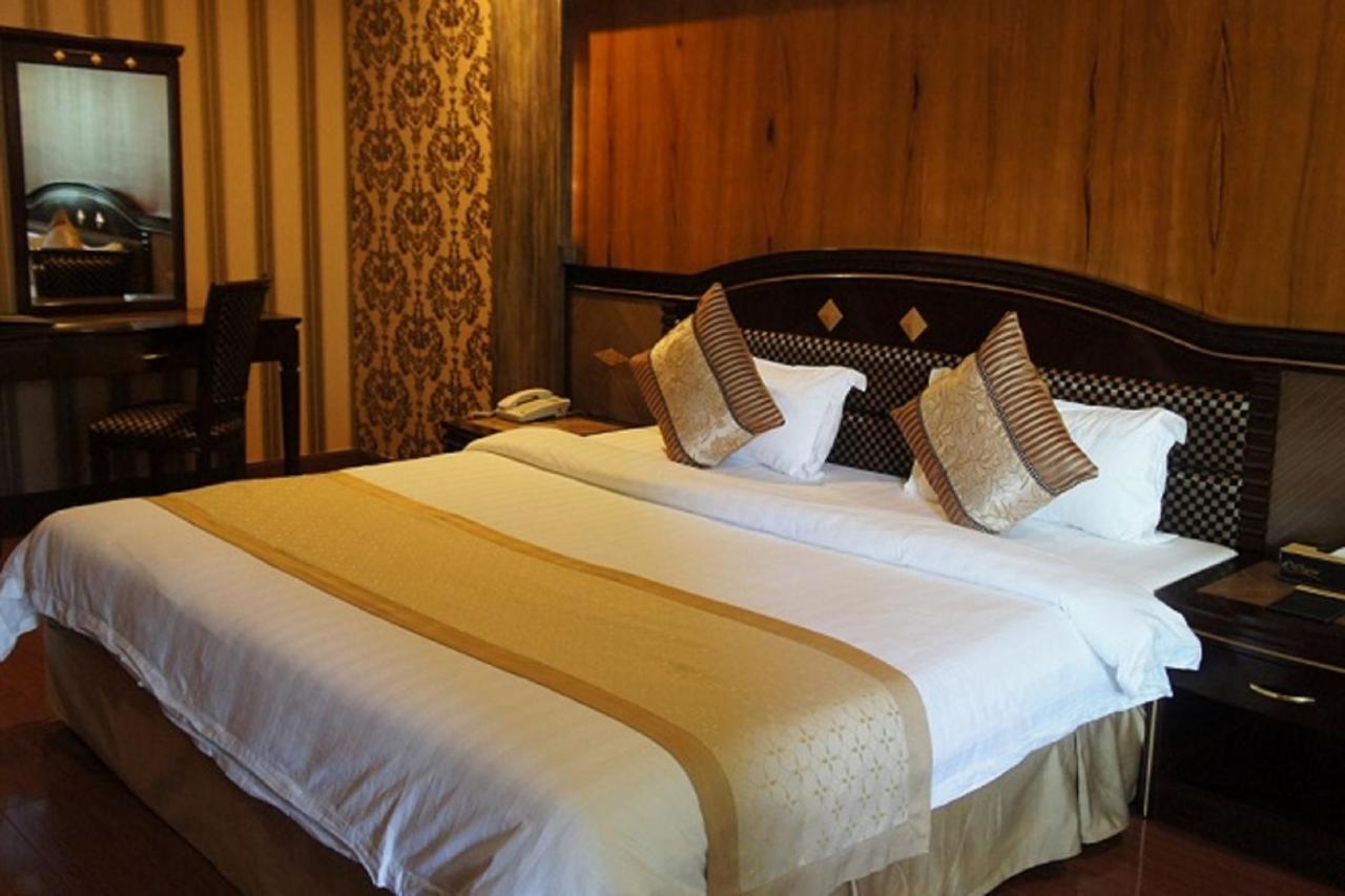 Interpark Hotel Olongapo Buitenkant foto