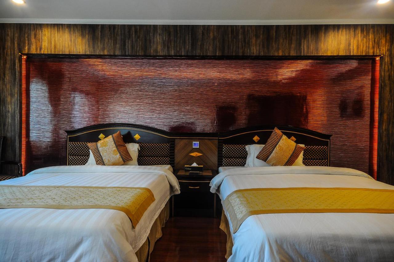 Interpark Hotel Olongapo Buitenkant foto